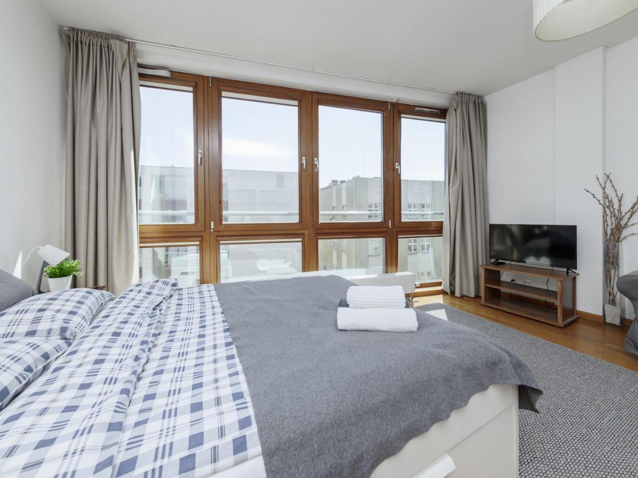 ורשה Luxury Apartment Piekna מראה חיצוני תמונה